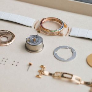 Запчасти для часов